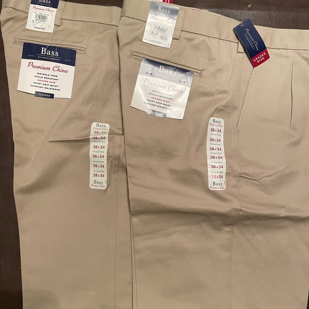 NWT Bass Men's Classic Chino Pants - Beige